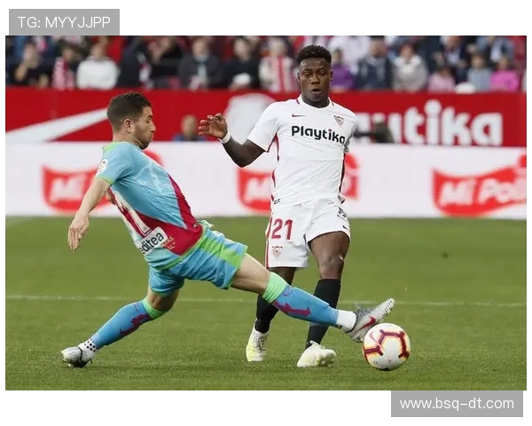 塞维利亚俱乐部百年辉煌历程与西甲赛场荣耀再现之路