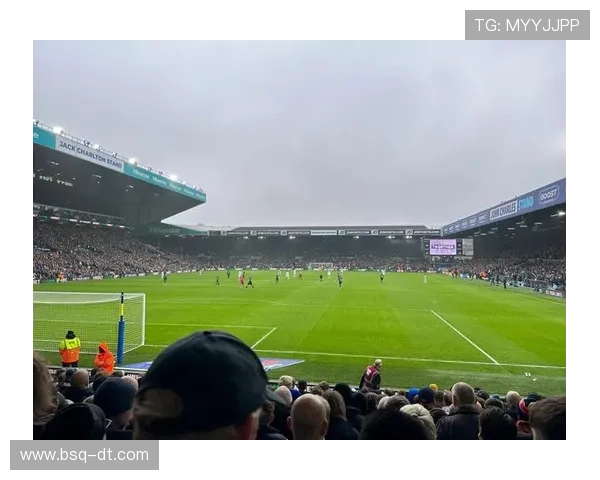 以利兹联足球俱乐部为核心探讨英格兰足球的历史与未来发展趋势