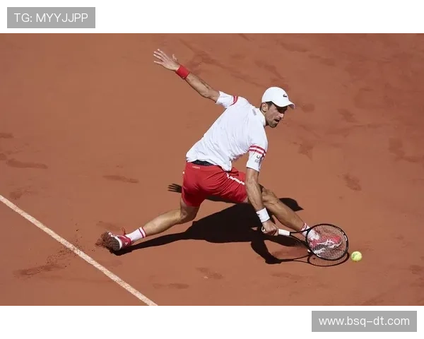 德约科维奇逆转夺冠再创网坛传奇年轻新星表现惊艳掀起青春风暴