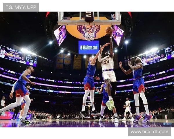 NBA最新动态：詹姆斯追平历史纪录 篮网击败雄鹿迎连胜 未来战绩引人关注