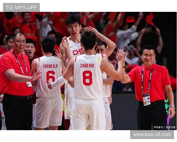 中国男篮逆袭战胜澳大利亚 全员奋力拼搏刷新历史最佳战绩