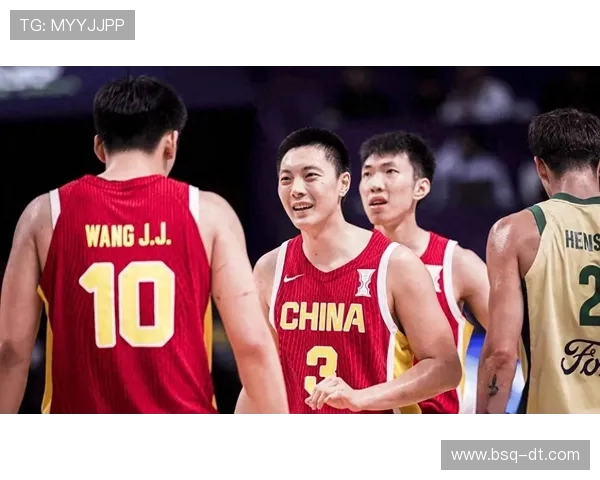 中国男篮勇夺亚洲杯冠军 队员展现团结拼搏精神创造历史