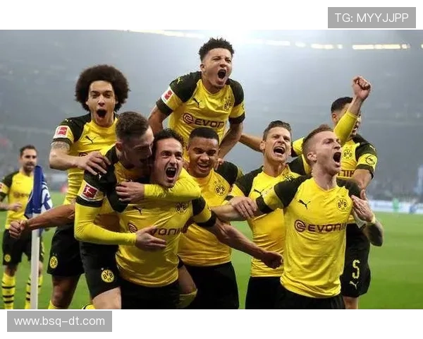 和睦法兰克福俱乐部崛起之路与德甲欧战双线雄心时代背景下的球队文化与未来蓝图 和睦法兰克福俱乐部崛起之路与德甲欧战双线雄心时代背景下的球队文化与未来蓝图