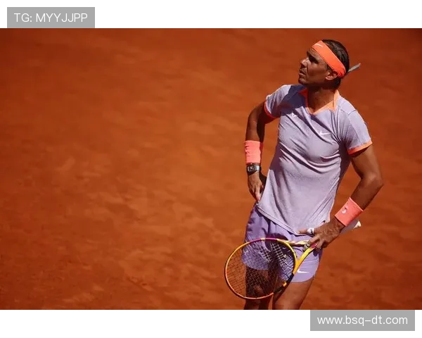 网球大师赛战况激烈 纳达尔逆转晋级四强 锁定年终总决赛名额