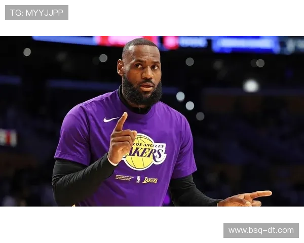 詹姆斯成为NBA历史得分王 引领湖人迎战强敌雄鹿